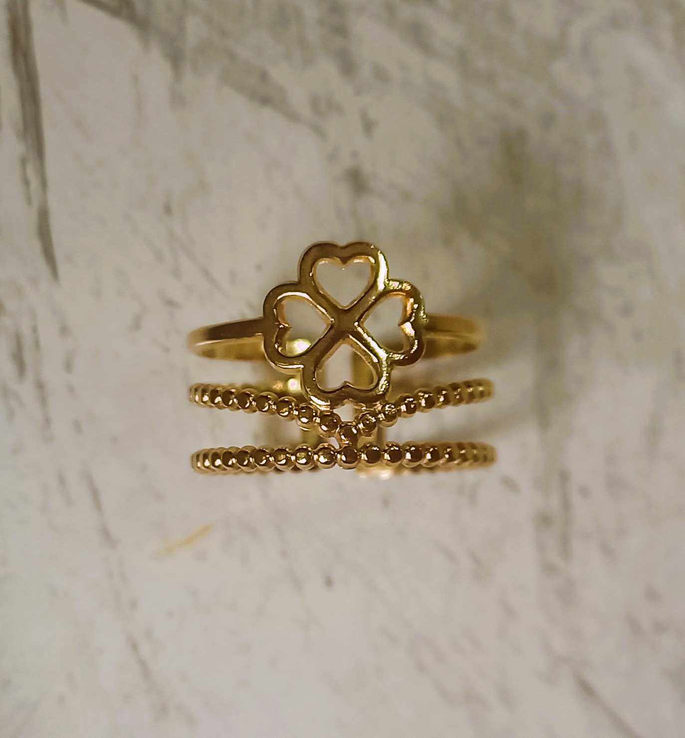 Anillo Corona de Corazones